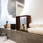 Luxury House Ii With Jacuzzi