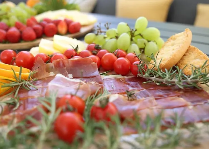 Luxury House Ii With Jacuzzi בית נופש *