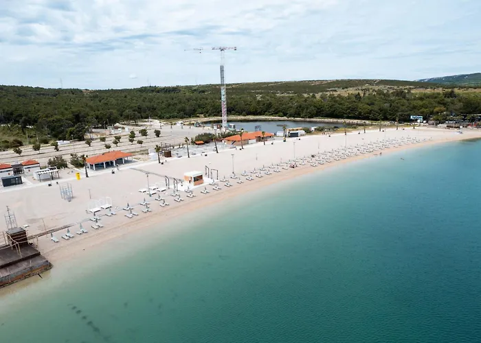 בית נופש Luxury House Ii With Jacuzzi *