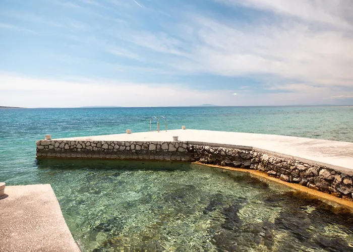 Luxury House Ii With Jacuzzi *