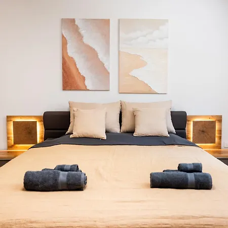 Luxury House Ii With Jacuzzi Feriehus Mandre