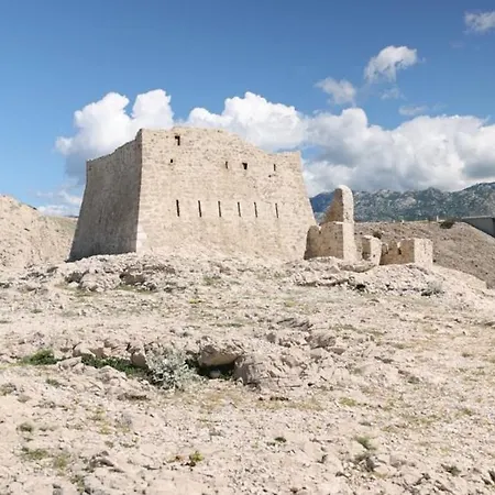 Luxury House Ii With Jacuzzi *