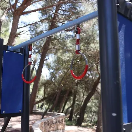 Feriehus Luxury House Ii With Jacuzzi Mandre