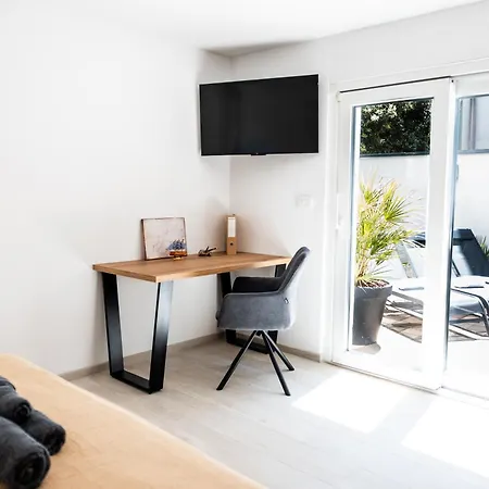 Luxury House Ii With Jacuzzi Feriehus