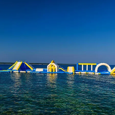 Luxury House Ii With Jacuzzi Feriehus Mandre