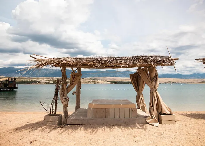 Luxury House Ii With Jacuzzi Mandre